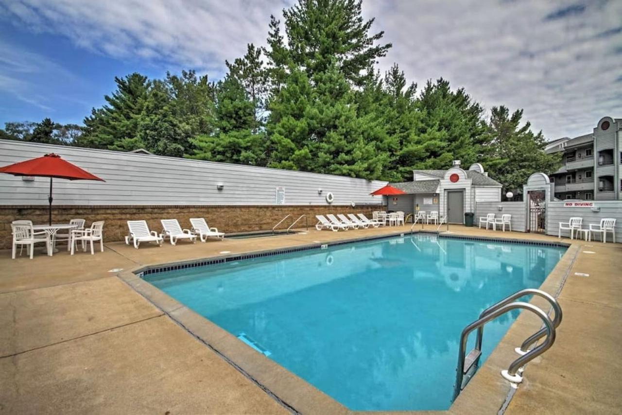 Ethels Beachfront Getaway Wisconsin Dells Esterno foto