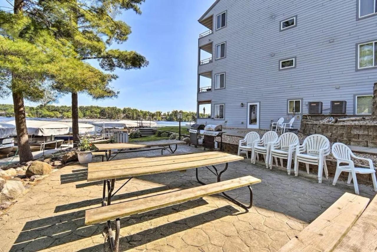 Ethels Beachfront Getaway Wisconsin Dells Esterno foto